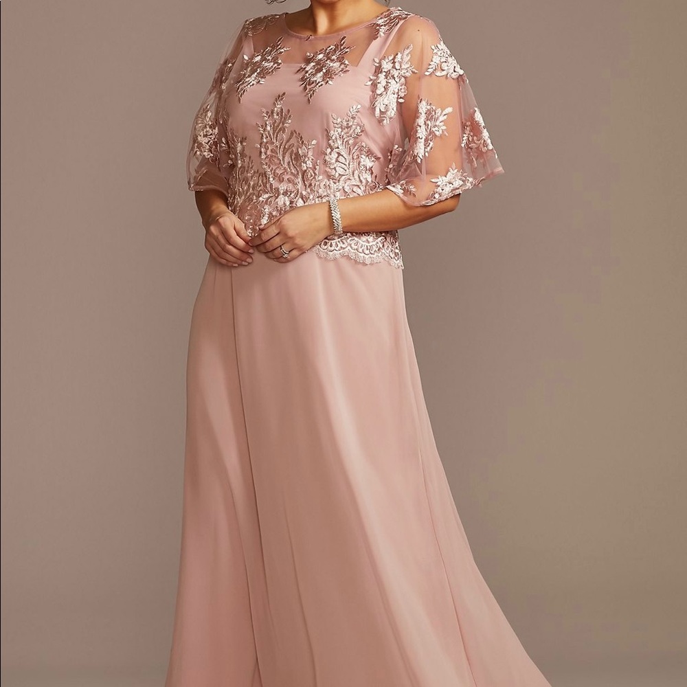 Le Bos Scalloped Embroidered Overlay Dress